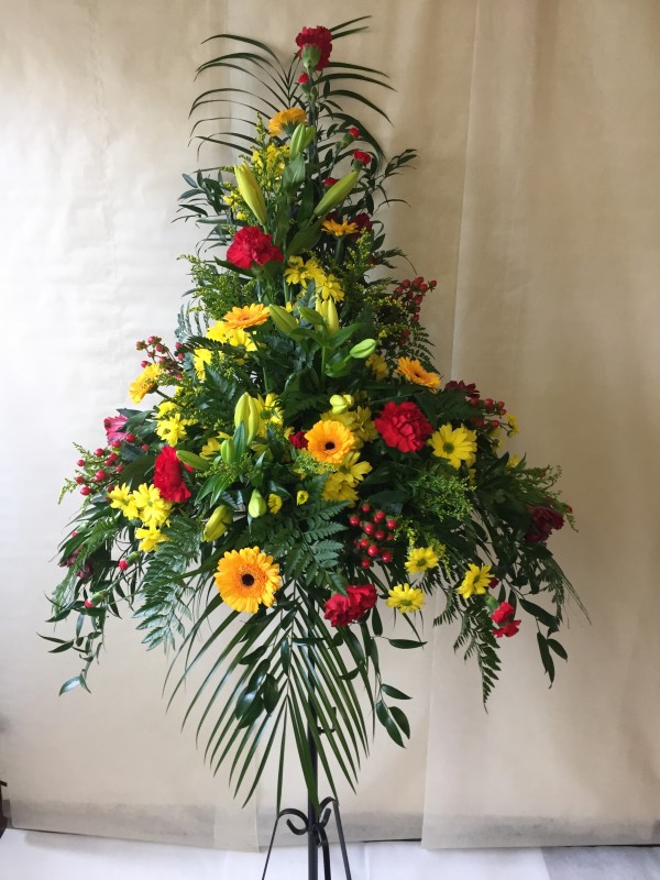 Red and Yellow Pedestal